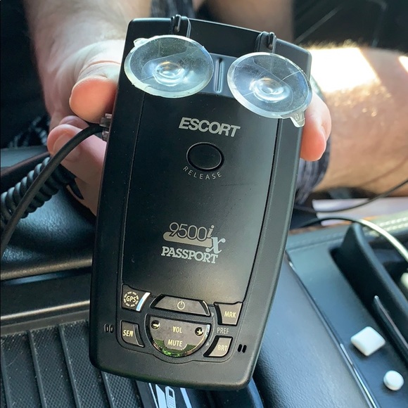 Escort Passport 9500Ix >> Escort Passport 9500ix Radar Detector Escort Passport 9500Ix >> Escort Passport 9500ix Radar Detector